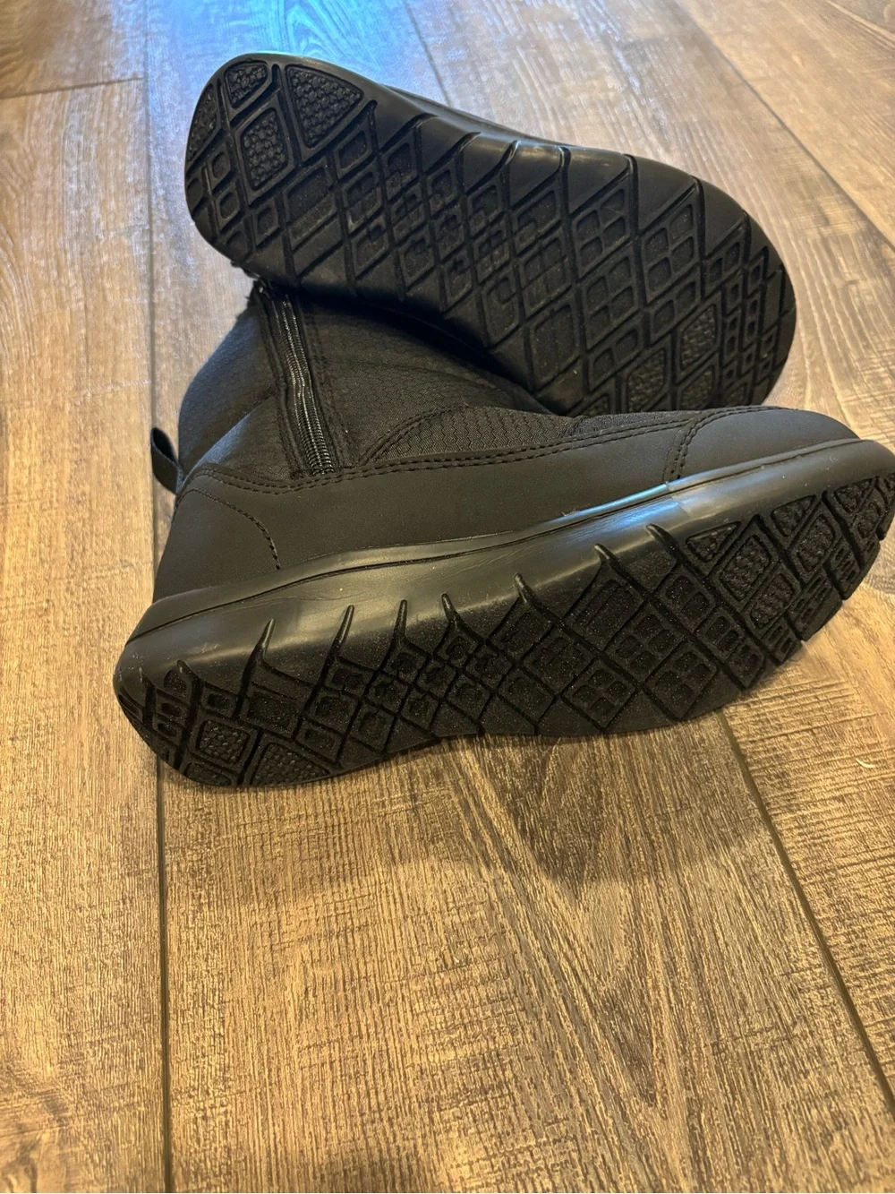 NEW Northside Presley Black Faux Fur Winter Boots Kids Size 1